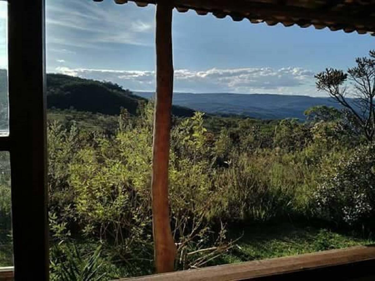 Hotel Mirante Do Vale à São Gonçalo do Rio das Pedras Extérieur photo